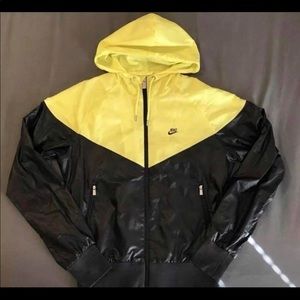 Nike windbreaker